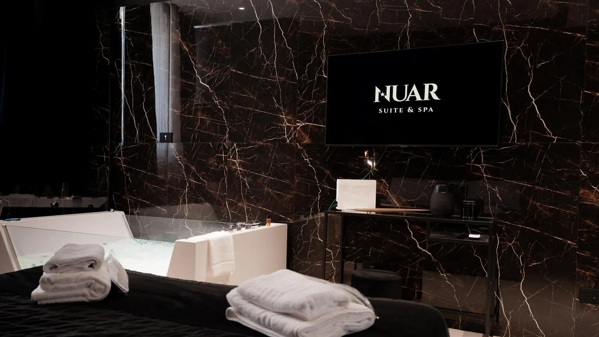 Nuar Suite&Spa Palermo 0*,  Italien